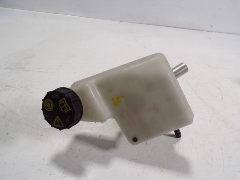 Recambio de bomba freno para ford fiesta (ce1) 1.0 ecoboost cat referencia OEM IAM 2179390  