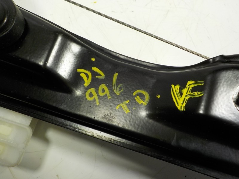 Recambio de elevalunas trasero derecho para bmw serie 3 touring (f31) 2.0 turbodiesel referencia OEM IAM 51357281888 7351050 