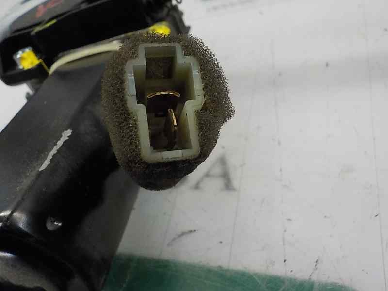 Recambio de elevalunas trasero derecho para kia carnival ii 2.9 cdri ex referencia OEM IAM   