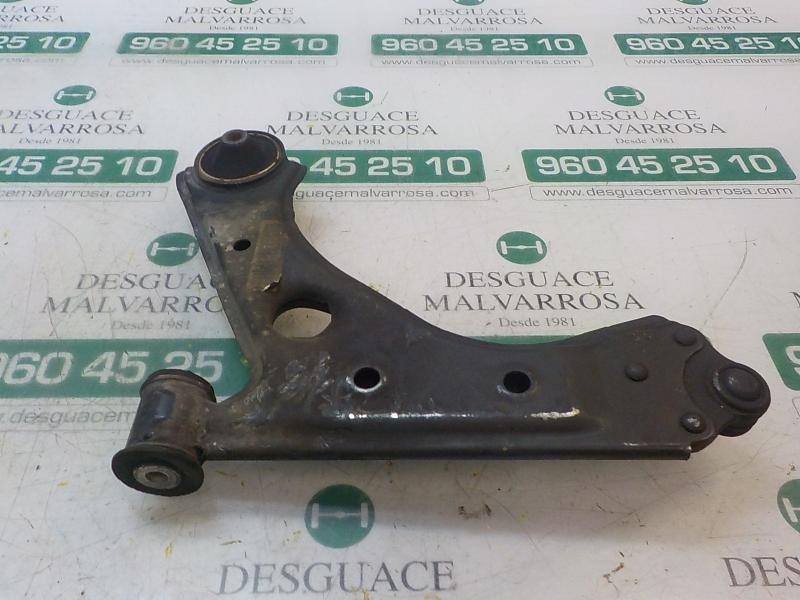 Recambio de brazo suspension inferior delantero derecho para opel corsa d selective referencia OEM IAM   