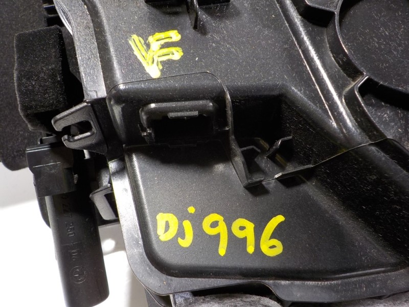 Recambio de guantera para bmw serie 3 touring (f31) 2.0 turbodiesel referencia OEM IAM 51169239345  