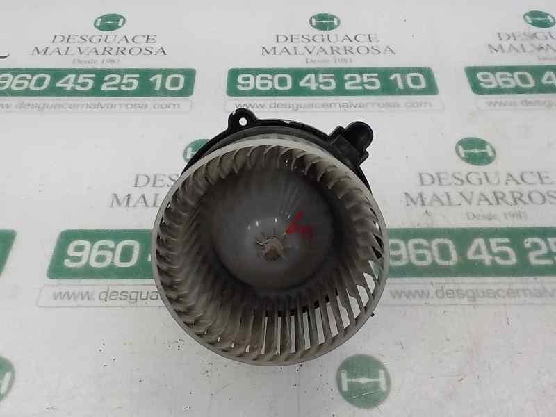 Recambio de motor calefaccion para kia carnival ii 2.9 cdri ex referencia OEM IAM   