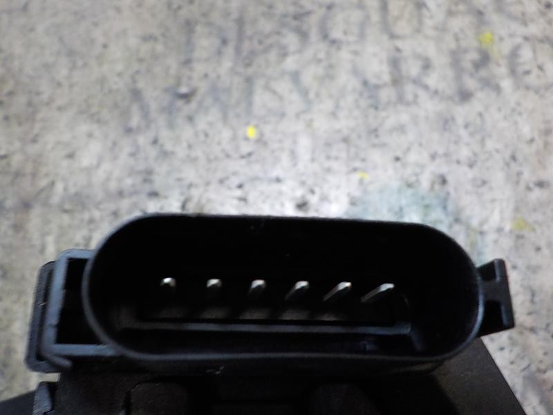 Recambio de potenciometro pedal para ford fiesta (cb1) ambiente referencia OEM IAM 1708164 8V219F836AA 