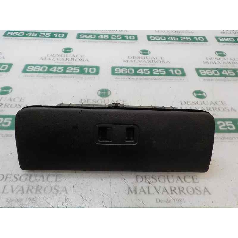 Recambio de guantera para kia carnival ii 2.9 cdri ex referencia OEM IAM   