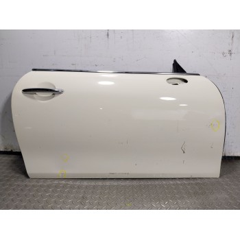 PUERTA DELANTERA DERECHA 