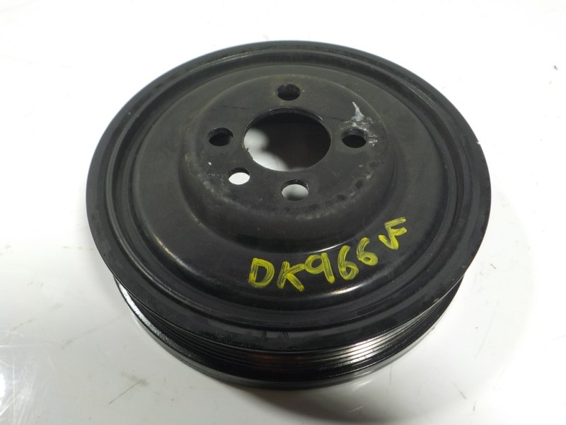 Recambio de polea cigueñal para skoda rapid 1.6 tdi dpf referencia OEM IAM 038105243M  