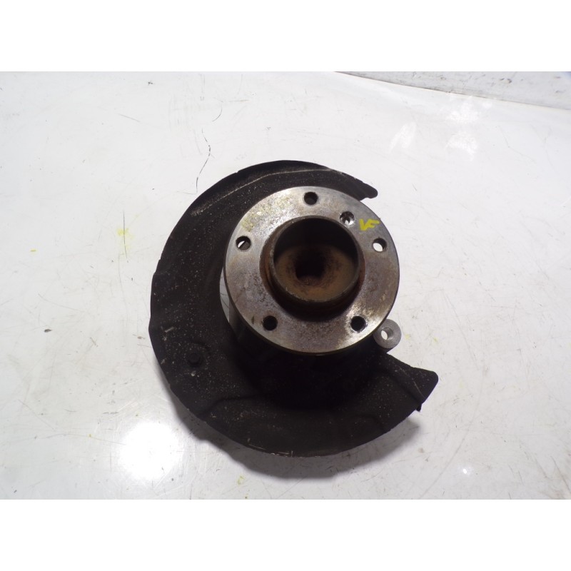 Recambio de mangueta delantera izquierda para bmw serie 3 touring (e91) 2.0 turbodiesel cat referencia OEM IAM 31216793923  