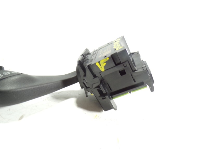 Recambio de mando limpia para ford fiesta (ce1) 1.0 ecoboost cat referencia OEM IAM 2101020 GN1517A553AB 