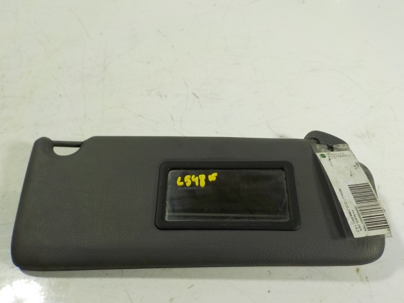 Recambio de parasol derecho para renault clio ii fase i (b/cbo) 1.9 d referencia OEM IAM   