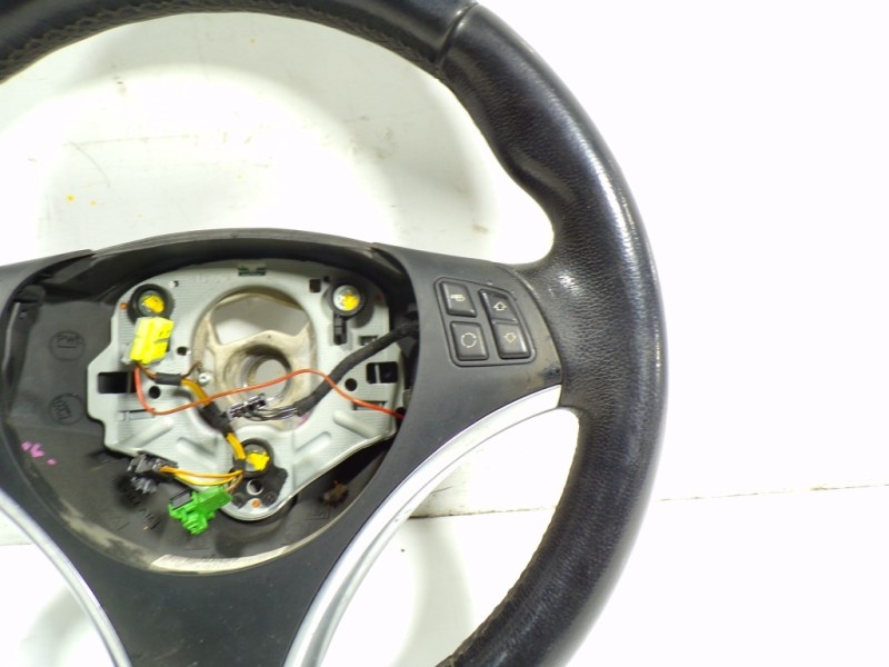 Recambio de volante para bmw serie 3 touring (e91) 2.0 turbodiesel cat referencia OEM IAM 32306795570  