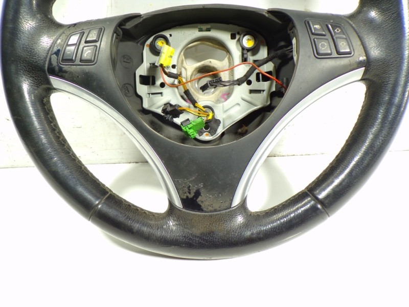 Recambio de volante para bmw serie 3 touring (e91) 2.0 turbodiesel cat referencia OEM IAM 32306795570  