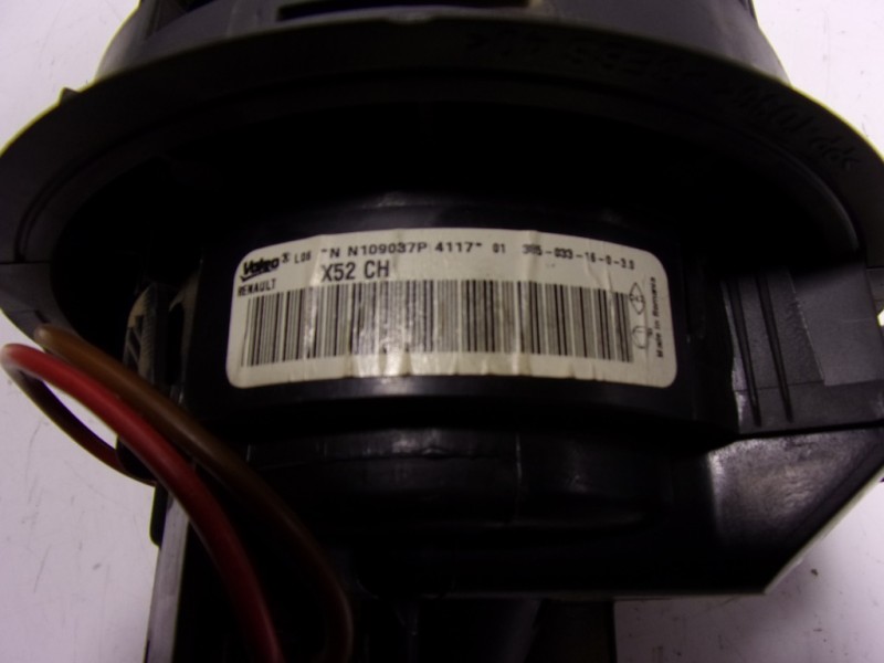 Recambio de motor calefaccion para dacia duster 1.6 sce cat referencia OEM IAM 272102798R  