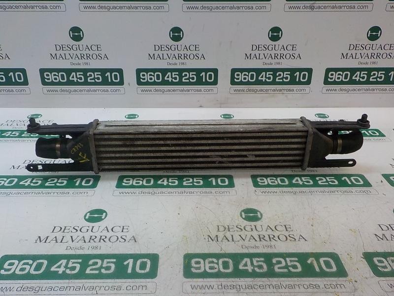Recambio de intercooler para fiat grande punto (199) 1.3 16v jtd cat referencia OEM IAM 55702237  