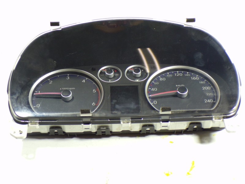 Recambio de cuadro instrumentos para hyundai i30 1.6 crdi cat referencia OEM IAM 940032L520 940032L520 11001041500H