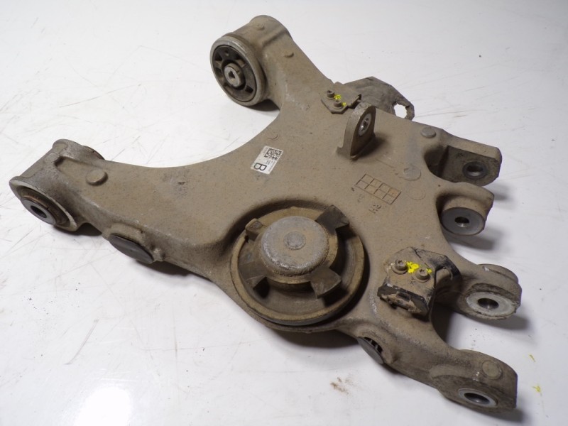 Recambio de brazo suspension inferior trasero derecho para alfa romeo giulia (952) 2.2 jtdm cat referencia OEM IAM 50533505 2103