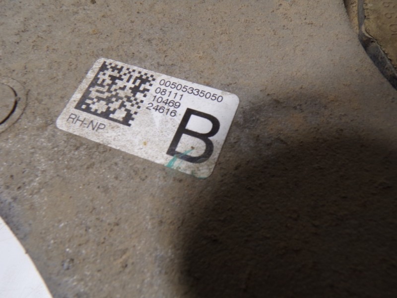 Recambio de brazo suspension inferior trasero derecho para alfa romeo giulia (952) 2.2 jtdm cat referencia OEM IAM 50533505 2103