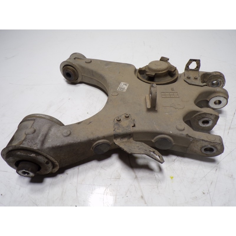 Recambio de brazo suspension inferior trasero izquierdo para alfa romeo giulia (952) 2.2 jtdm cat referencia OEM IAM 50533504 00