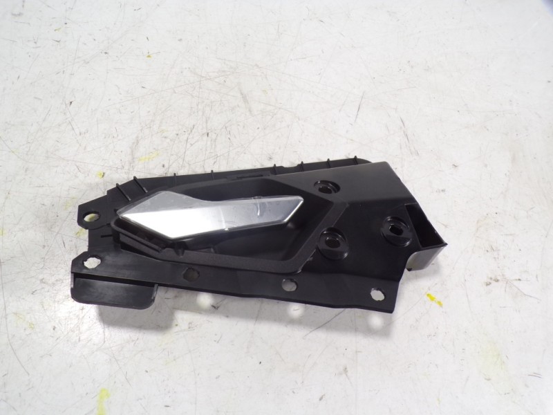 Recambio de maneta interior trasera izquierda para audi a1 sportback (gba) 1.0 tfsi referencia OEM IAM   