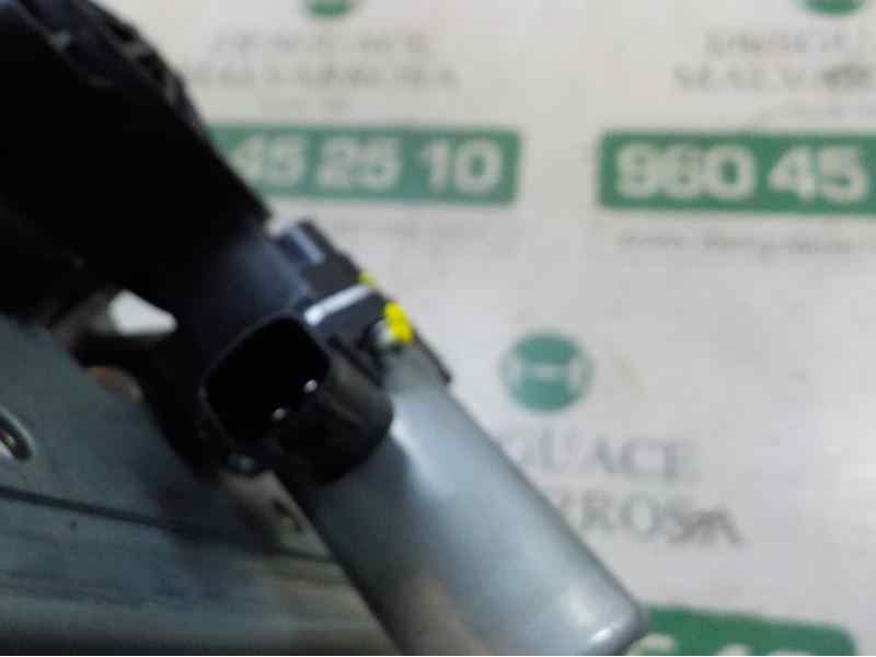 Recambio de elevalunas trasero derecho para renault clio iv zen referencia OEM IAM   