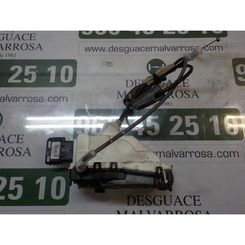 Recambio de cerradura puerta trasera izquierda para citroën c4 cactus business referencia OEM IAM 9801690480  