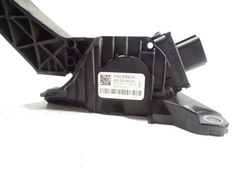 Recambio de potenciometro pedal para ford fiesta (ce1) 1.0 ecoboost cat referencia OEM IAM 2337414 H1BC9F836AC 
