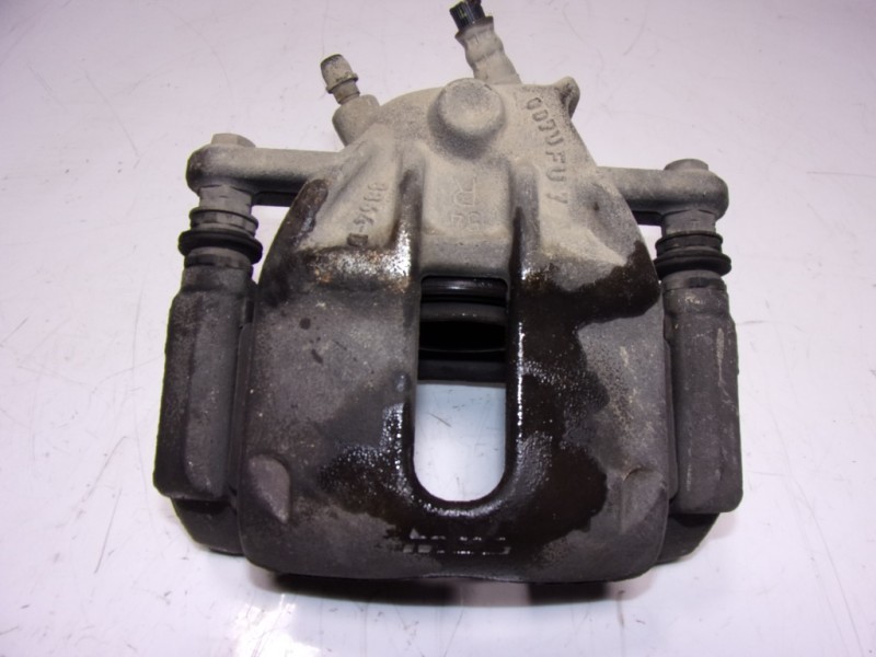 Recambio de pinza freno delantera derecha para dacia duster 1.6 sce cat referencia OEM IAM 7701208333  