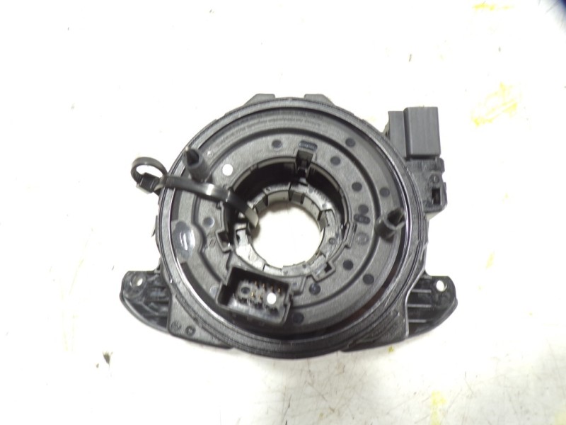 Recambio de anillo airbag para volkswagen polo 1.0 tsi referencia OEM IAM 2Q0959653 2Q0959653 631960