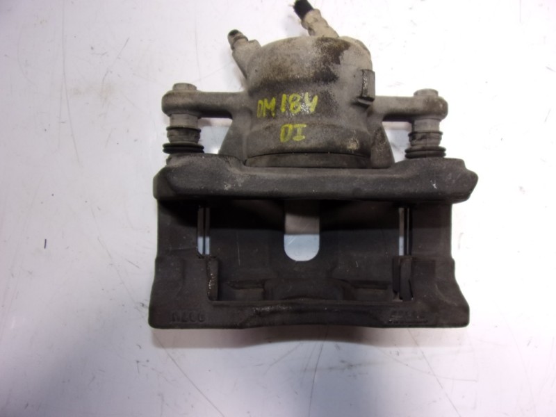 Recambio de pinza freno delantera izquierda para dacia duster 1.6 sce cat referencia OEM IAM 7701208332  