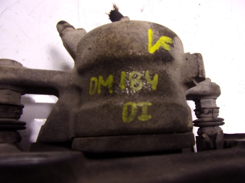 Recambio de pinza freno delantera izquierda para dacia duster 1.6 sce cat referencia OEM IAM 7701208332  