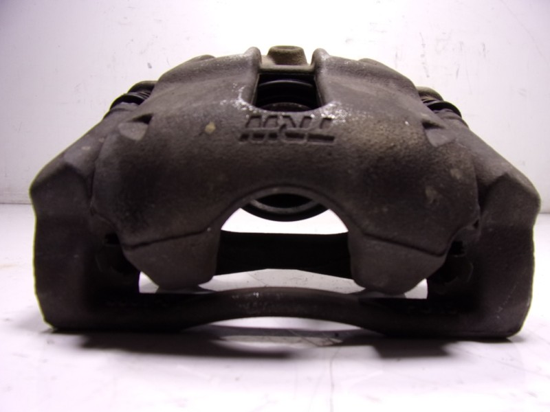 Recambio de pinza freno delantera izquierda para dacia duster 1.6 sce cat referencia OEM IAM 7701208332  