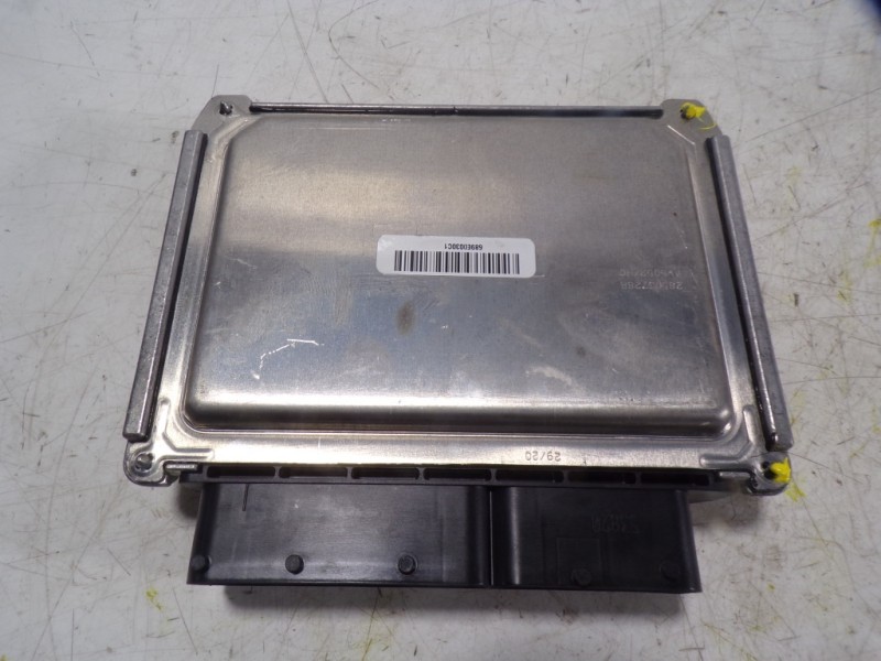 Recambio de centralita motor uce para volkswagen polo 1.0 tsi referencia OEM IAM 05C906032J2G0 05C907394D 42011906