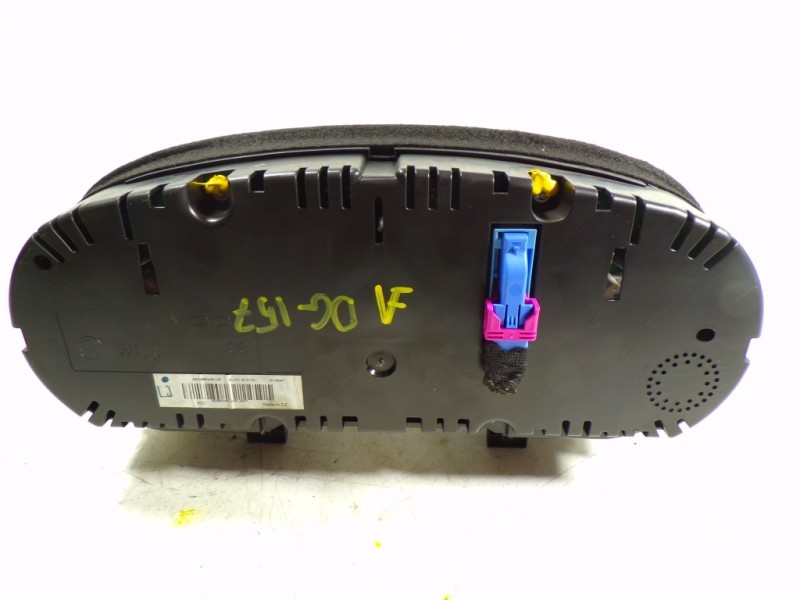 Recambio de cuadro instrumentos para audi a1 (8x) 1.6 tdi referencia OEM IAM 8X0920930P 8X0820930P A2C53321556