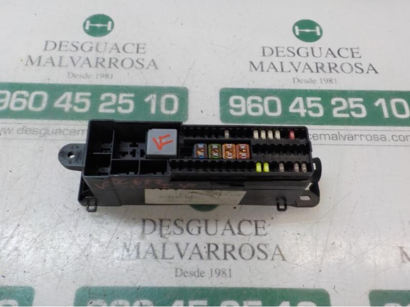 Recambio de caja reles / fusibles para ford kuga (cbs) 2.0 tdci cat referencia OEM IAM   