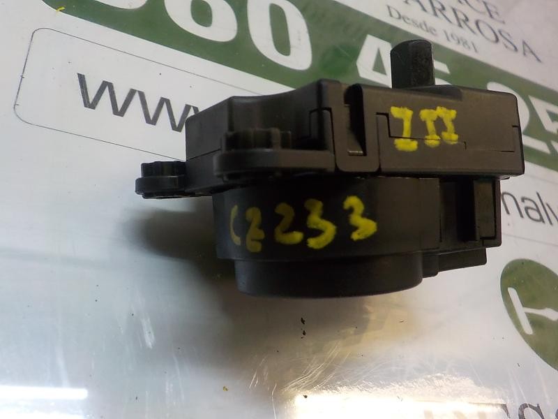 Recambio de motor apertura trampillas climatizador para citroën c4 cactus business referencia OEM IAM 6479E1  