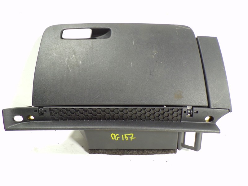 Recambio de guantera para audi a1 (8x) 1.6 tdi referencia OEM IAM 8X18571244PK  
