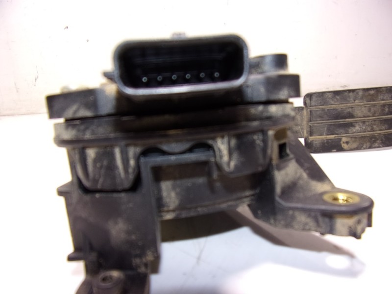 Recambio de potenciometro pedal para dacia duster 1.6 sce cat referencia OEM IAM 180026342R 180022703R 