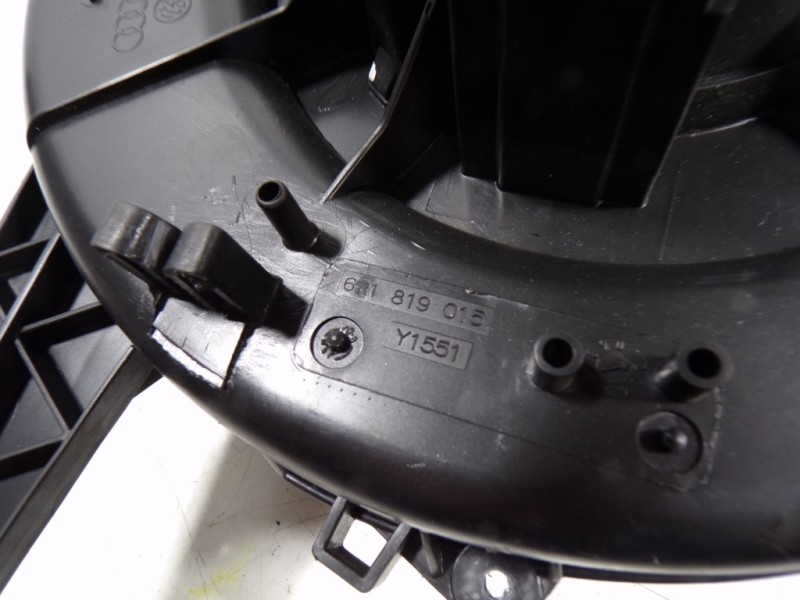 Recambio de motor calefaccion para audi a1 (8x) 1.6 tdi referencia OEM IAM 6R1819015 6R1819015 