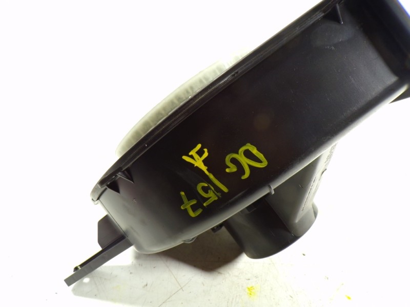 Recambio de motor calefaccion para audi a1 (8x) 1.6 tdi referencia OEM IAM 6R1819015 6R1819015 