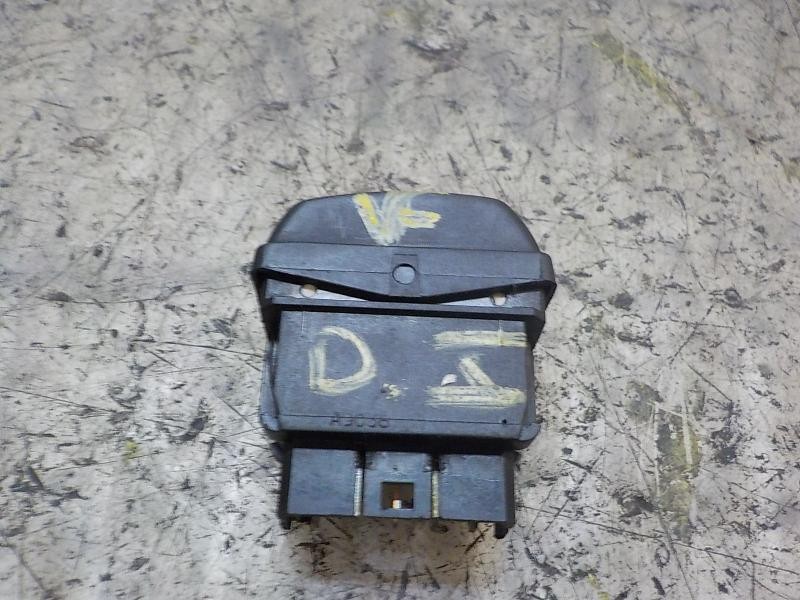 Recambio de mando elevalunas delantero izquierdo para citroën xsara berlina 1.9 turbodiesel referencia OEM IAM   