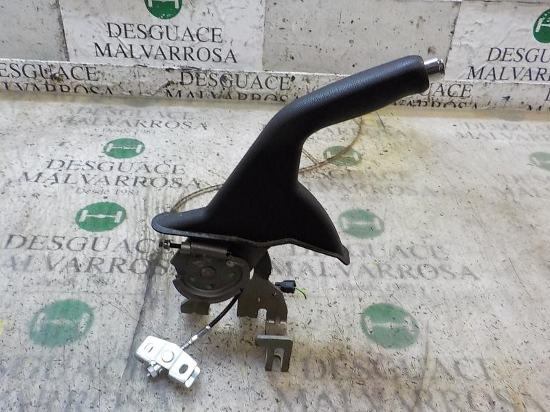 Recambio de palanca freno de mano para hyundai i20 1.2 cat referencia OEM IAM 597101J0009P  