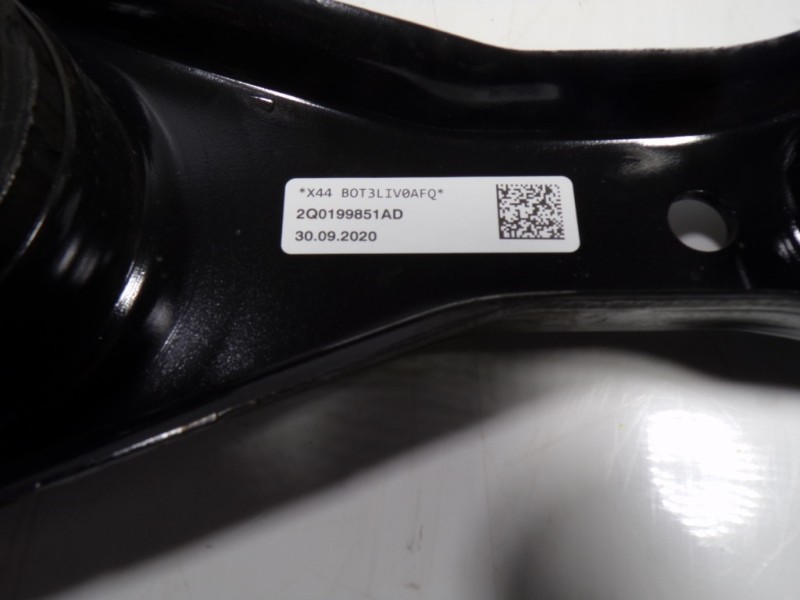 Recambio de soporte cambio para volkswagen polo 1.0 tsi referencia OEM IAM 2Q0199851AD 2Q0199851AD 