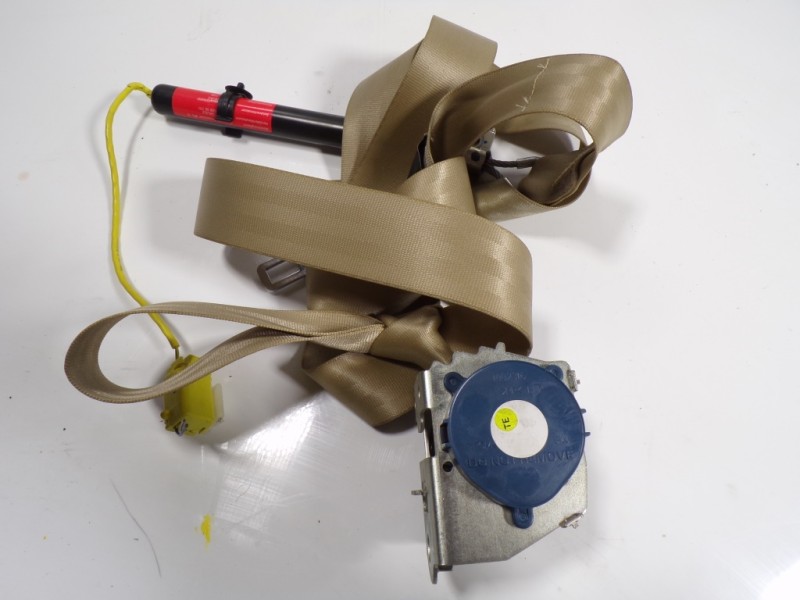 Recambio de cinturon seguridad trasero derecho para volkswagen passat alltrack 2.0 tdi dpf referencia OEM IAM 3C9857806KSOX  