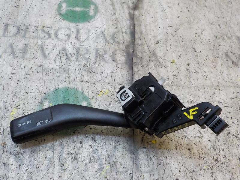 Recambio de mando intermitentes para volkswagen golf v berlina (1k1) 1.9 tdi referencia OEM IAM   