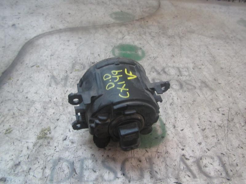 Recambio de faro antiniebla derecho para renault megane ii classic berlina 1.9 dci diesel referencia OEM IAM   