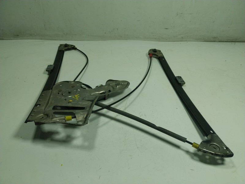 Recambio de elevalunas delantero izquierdo para land rover range rover (lm) td6 hse referencia OEM IAM CUH000192 8381019 CUH5002