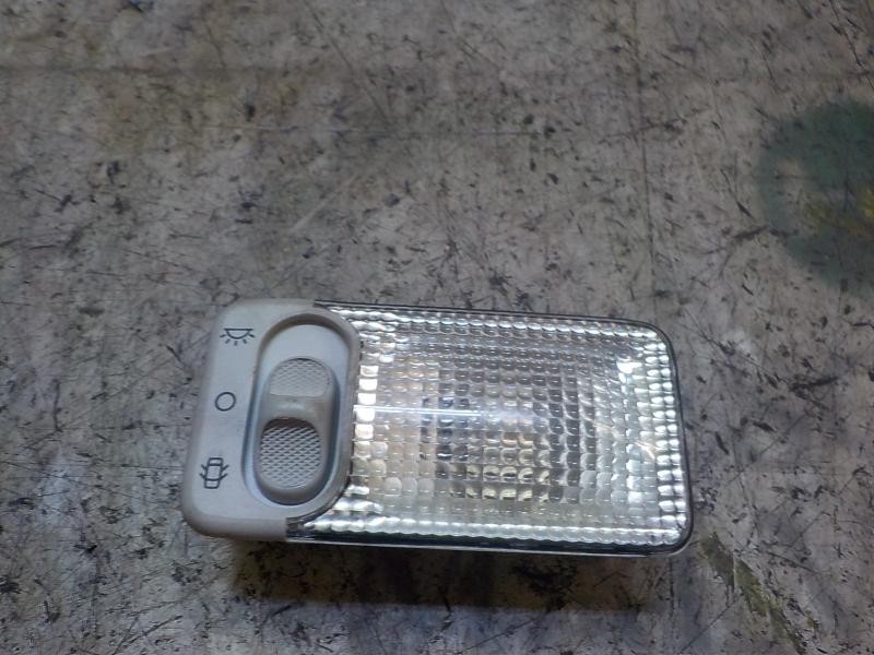 Recambio de piloto interior para citroën c3 business referencia OEM IAM 6362AC  