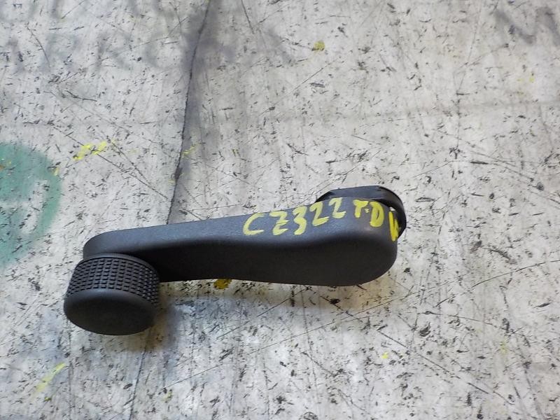 Recambio de maneta elevalunas trasera derecha para volkswagen golf v berlina (1k1) 1.9 tdi referencia OEM IAM   