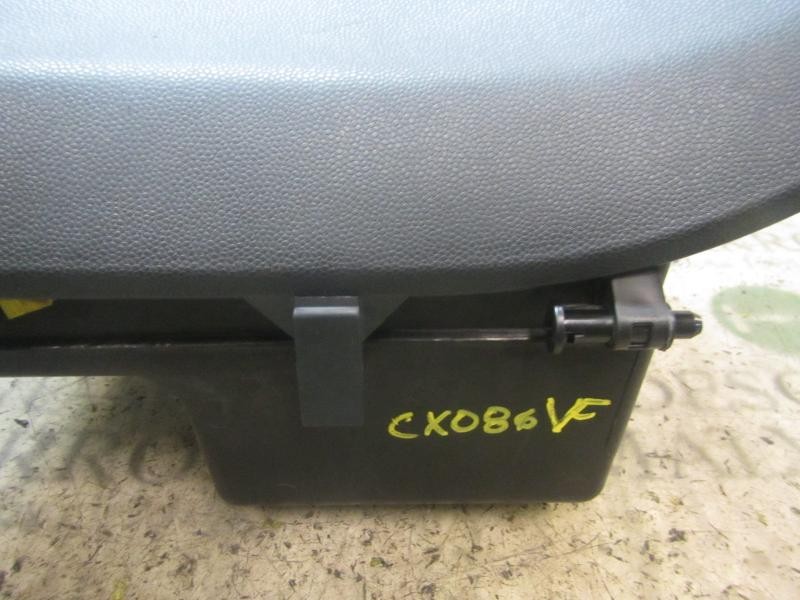 Recambio de guantera para ford fiesta (cb1) titanium referencia OEM IAM   