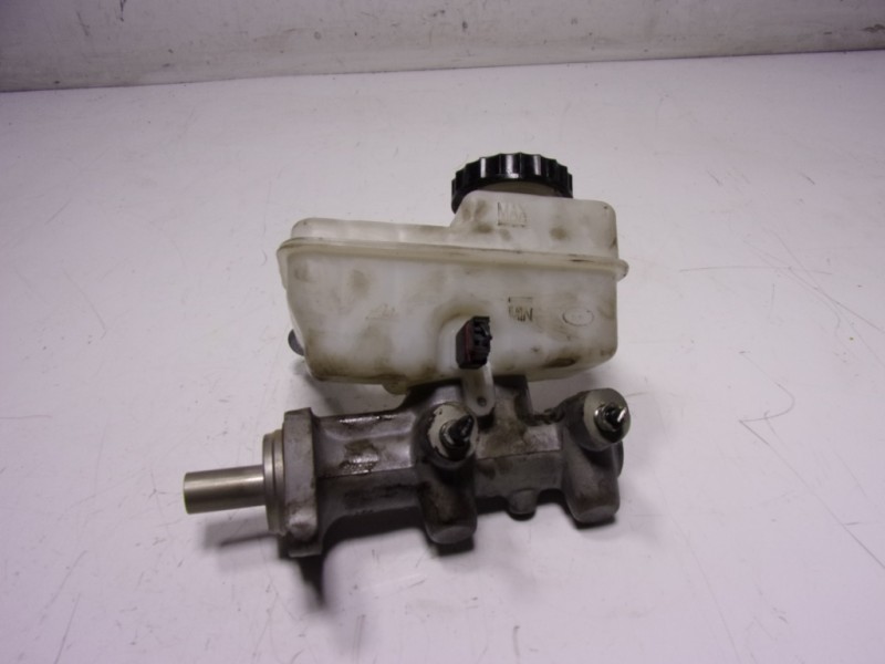 Recambio de bomba freno para nissan navara pick-up (d40m) 2.5 dci cat referencia OEM IAM   