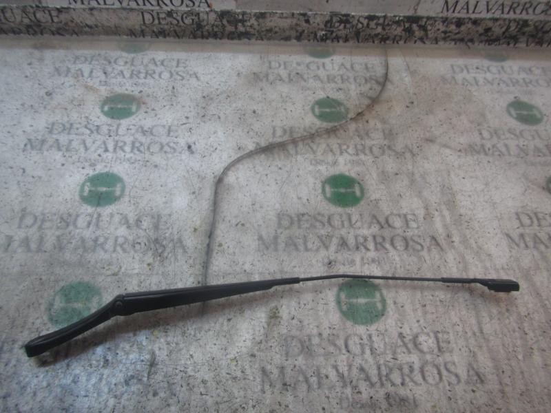 Recambio de brazo limpia delantero derecho para seat ibiza sc (6j1) reference referencia OEM IAM 6J1955410  